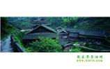 張家界、天子山、寶峰湖/黃龍洞、鳳凰古城、德夯大峽谷 苗族風(fēng)情五日游